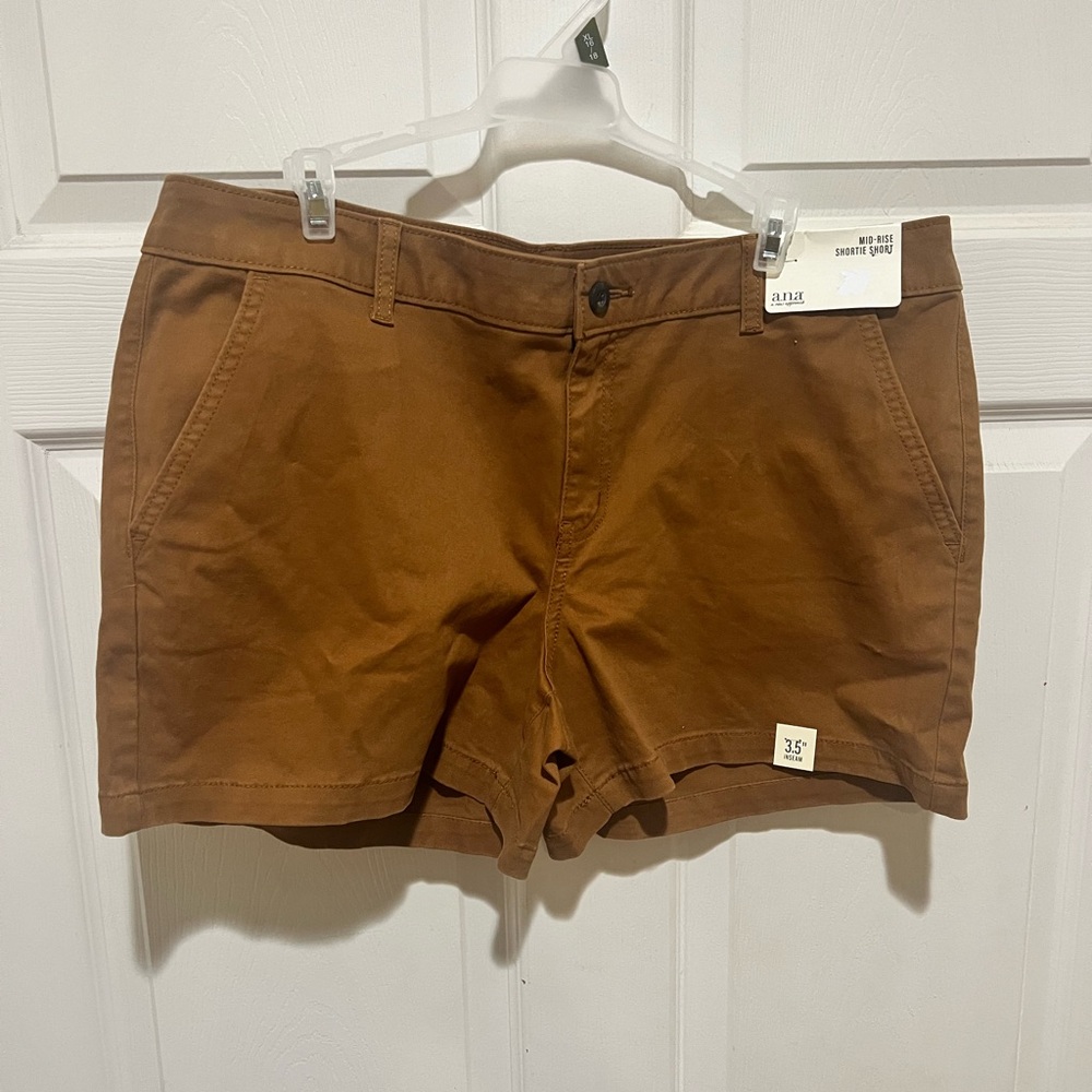 Women’s size 14 mid-rise Shorty short 3 1/2 inch inseam, brown shorts